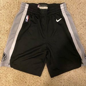 NBA Nike San Antonio Spurs Shorts Size 34 (Medium)